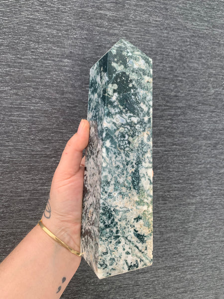 24cm Moss Agate Tower